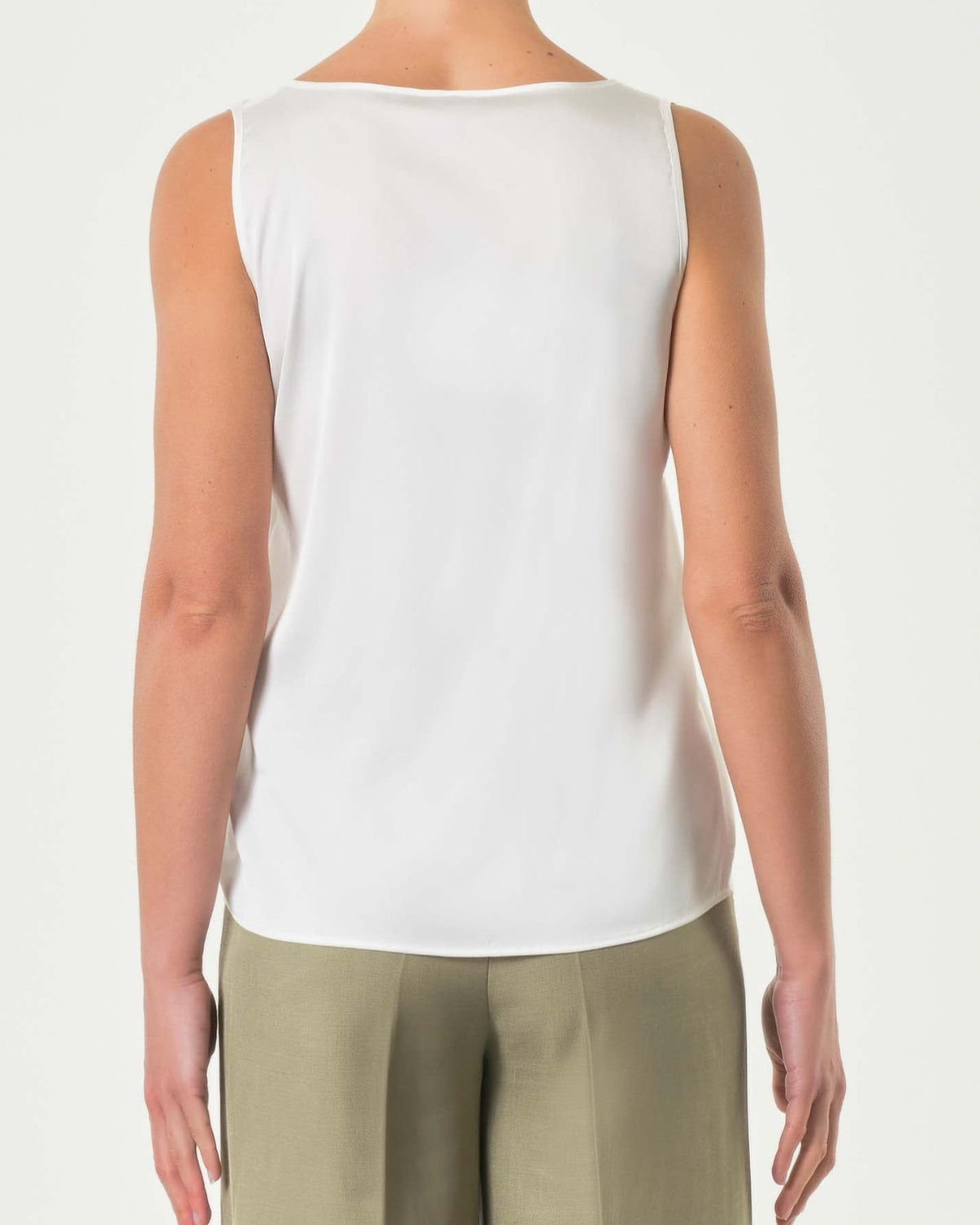 EmmeMarellatopsatinbiancoretro