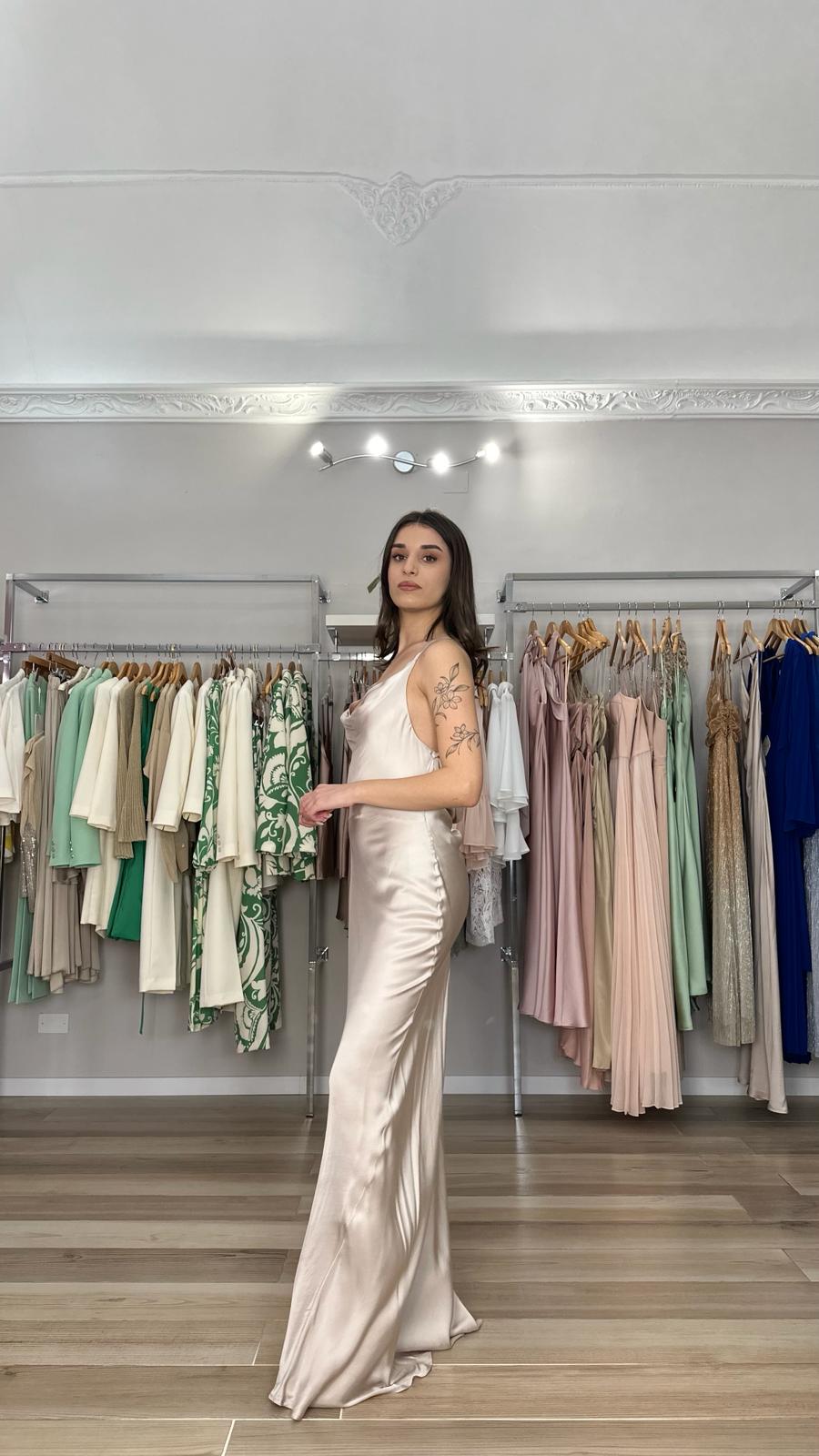 Susy mix abito lungo satin laterale