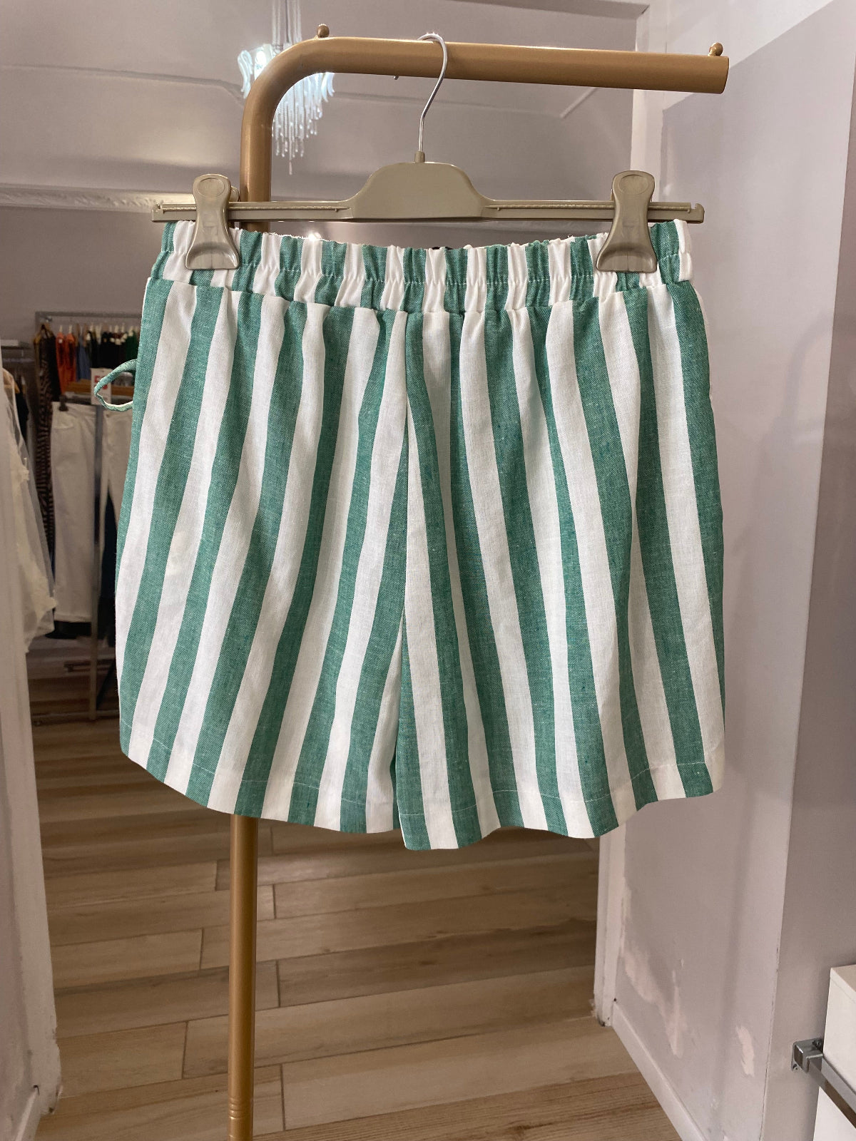Maryley short righe verde retro