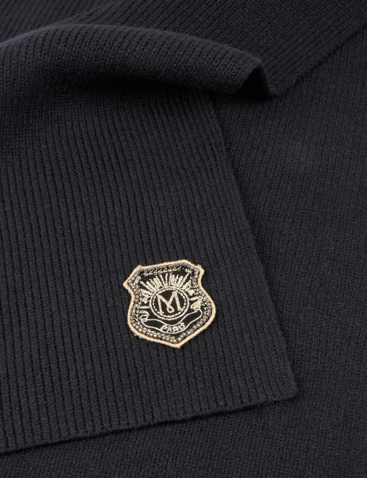 Morgansciarpacollegeneradettaglio