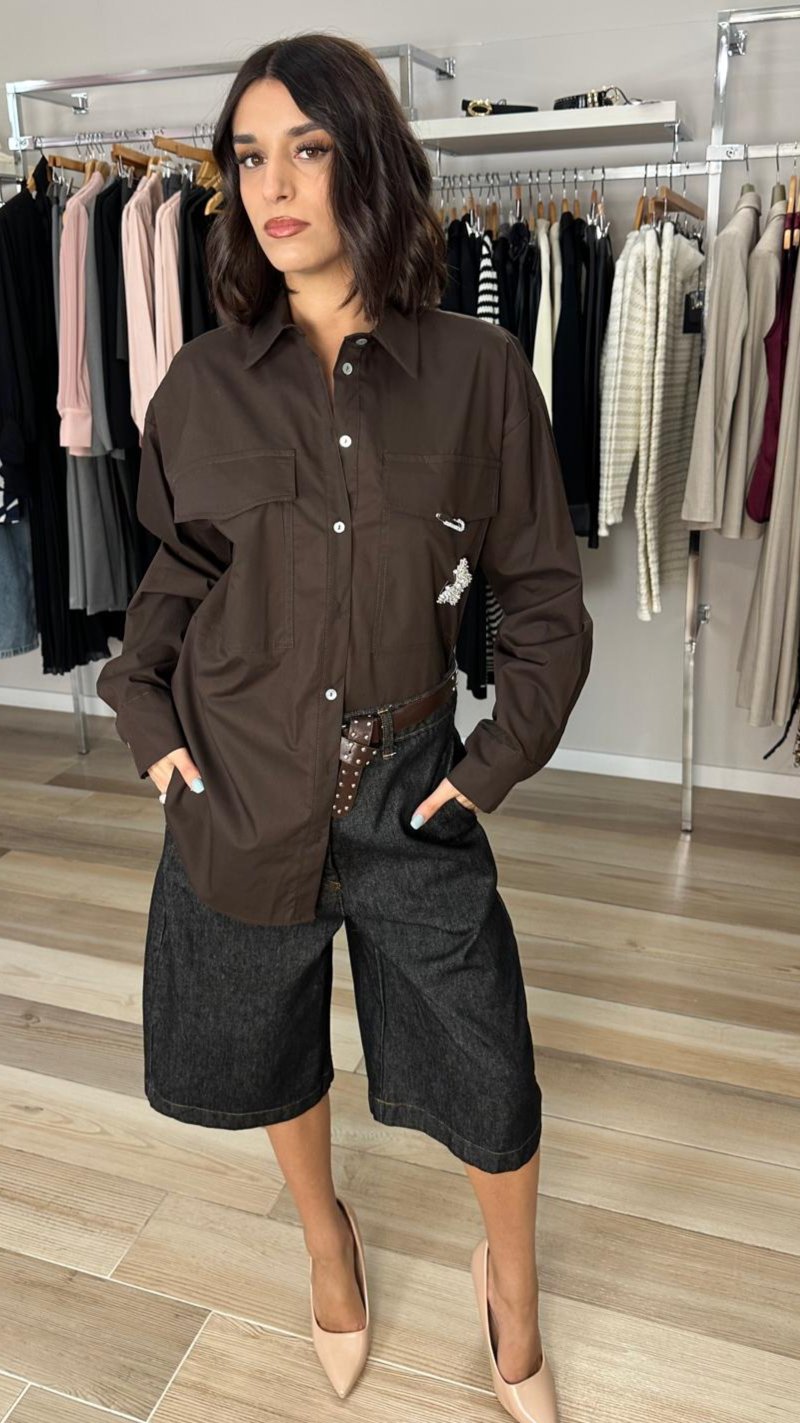 Susy mix camicia over marrone dettaglio