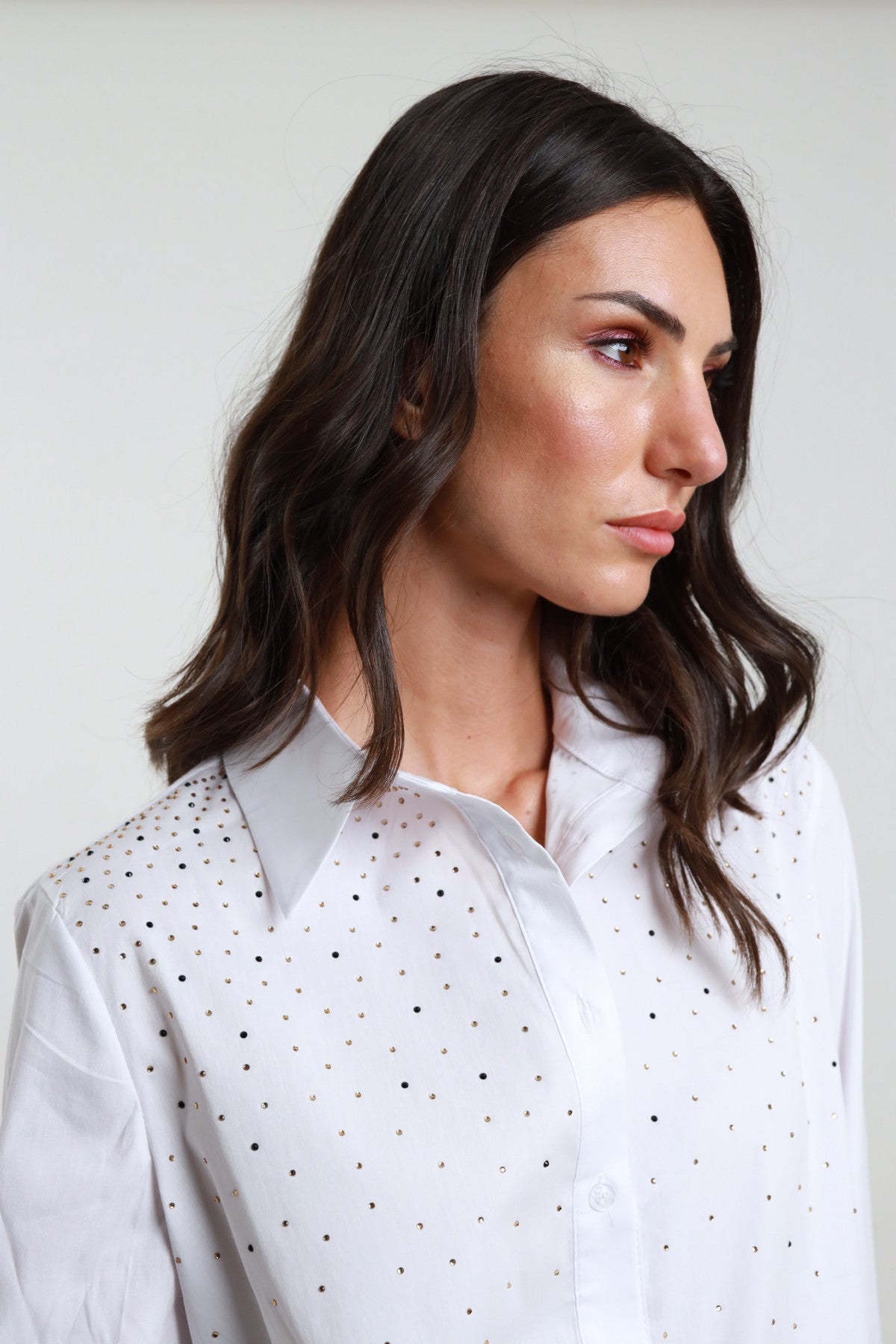 Susymixcamiciaconstrassbiancodettaglio