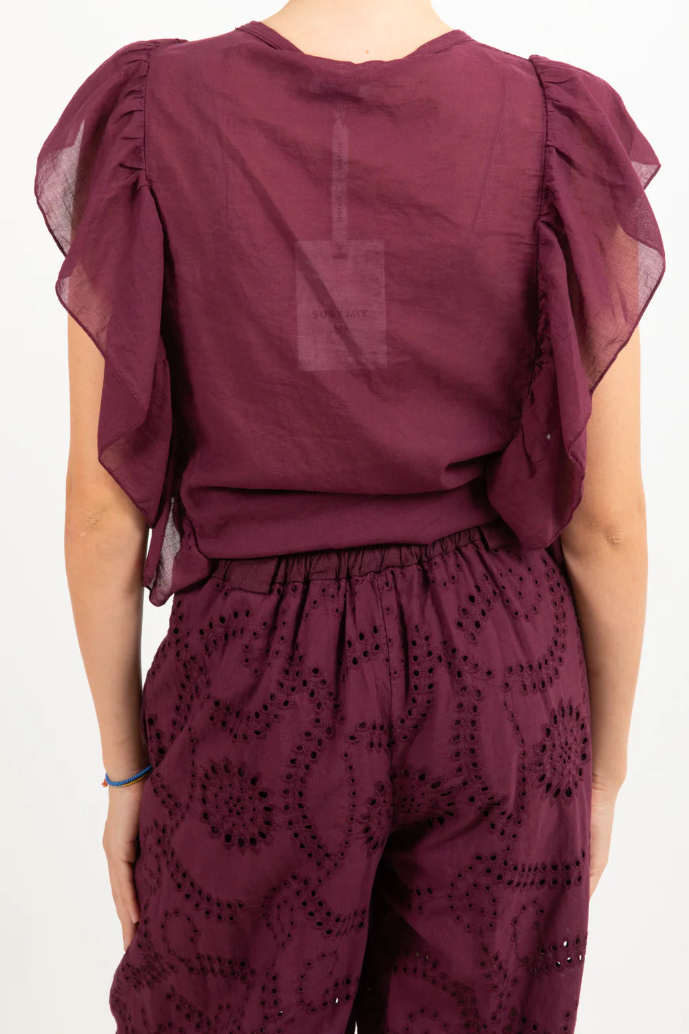 Susymixtopconrouchesvinoretro