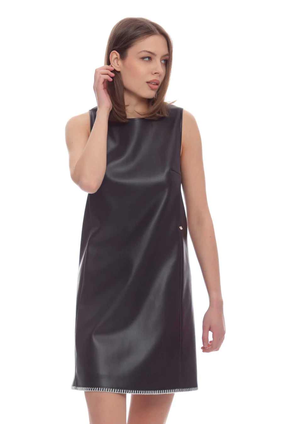 Abito in ecopelle nero kocca