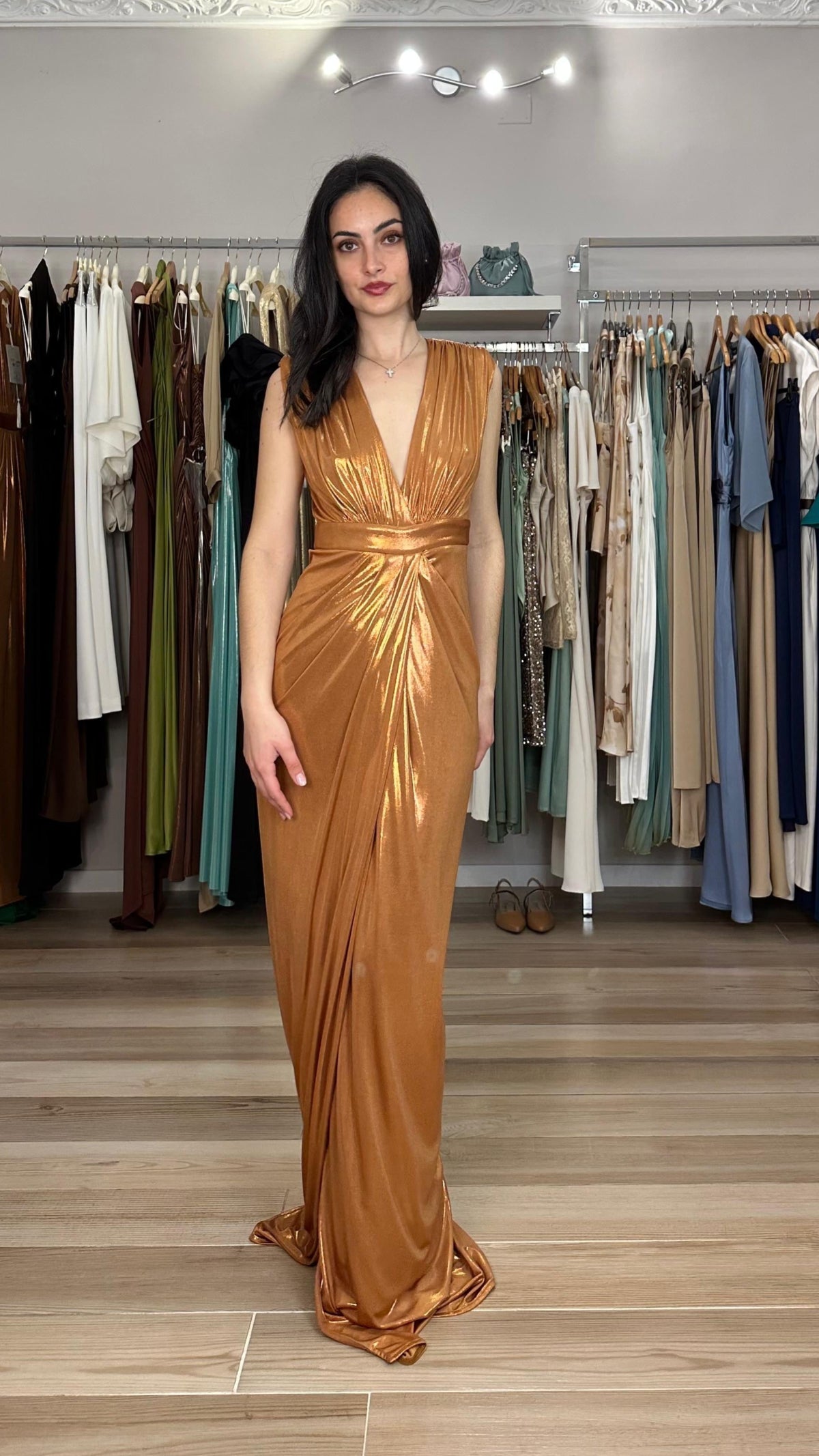 Abito lungo laminato rame frontale