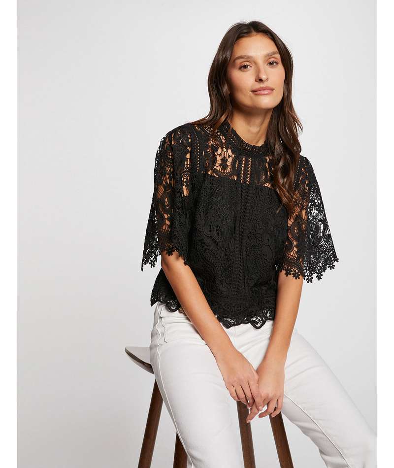Top in pizzo nero Morgan