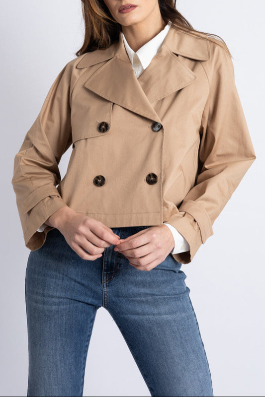 EmmeMarella_trench_corto_frontale_4b44ffd5