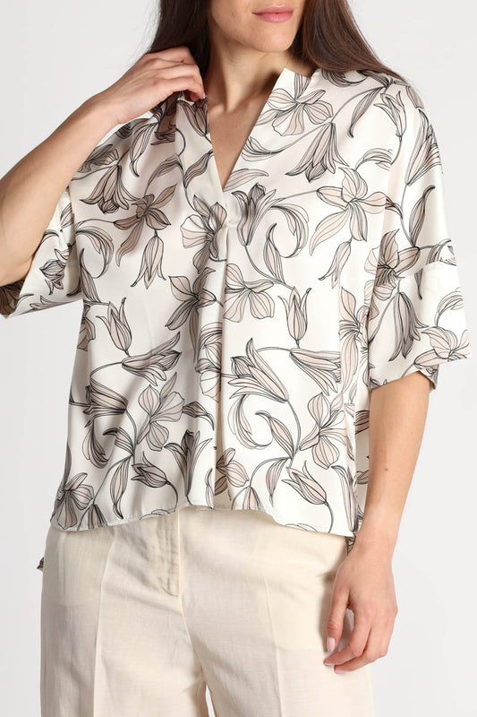 EmmeMarellablusafantasiafrontale