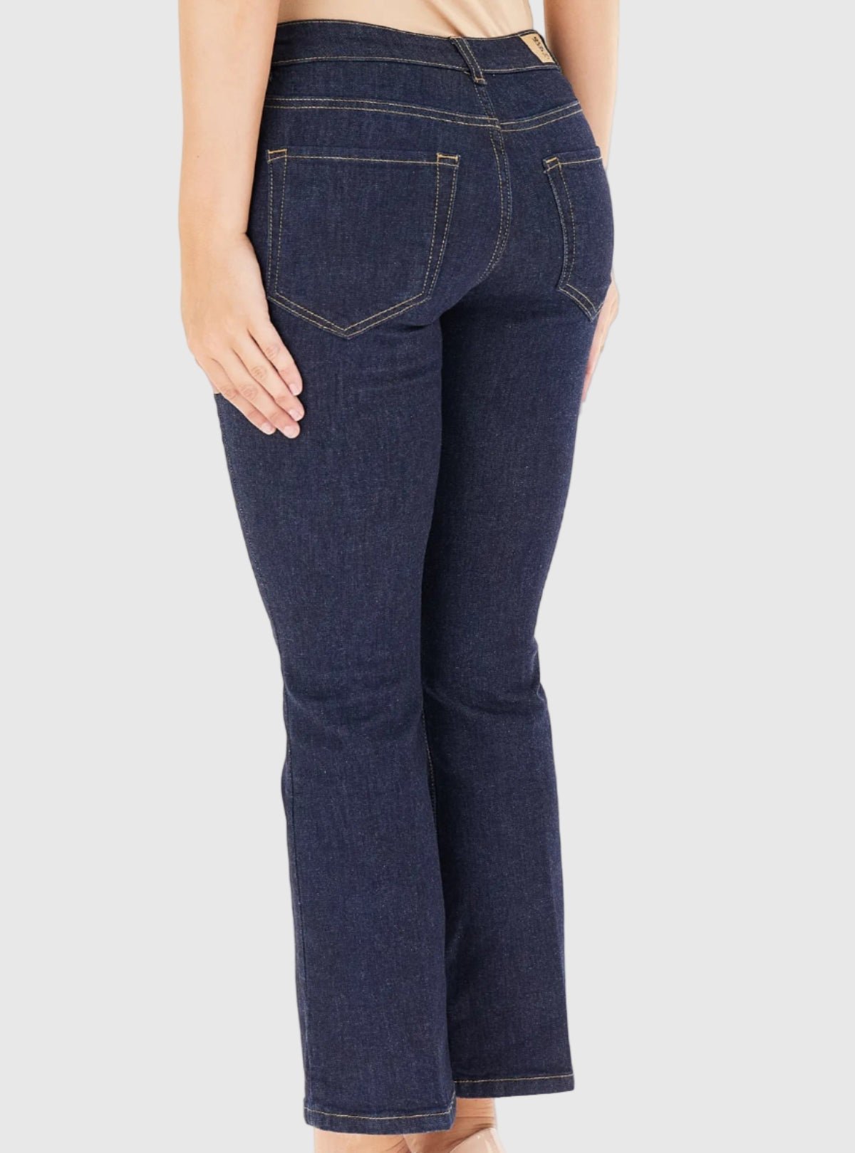 EmmeMarellajeansatrombettaretro_5c503b63-7103-4dd8-be42-e1f0ff2caeac