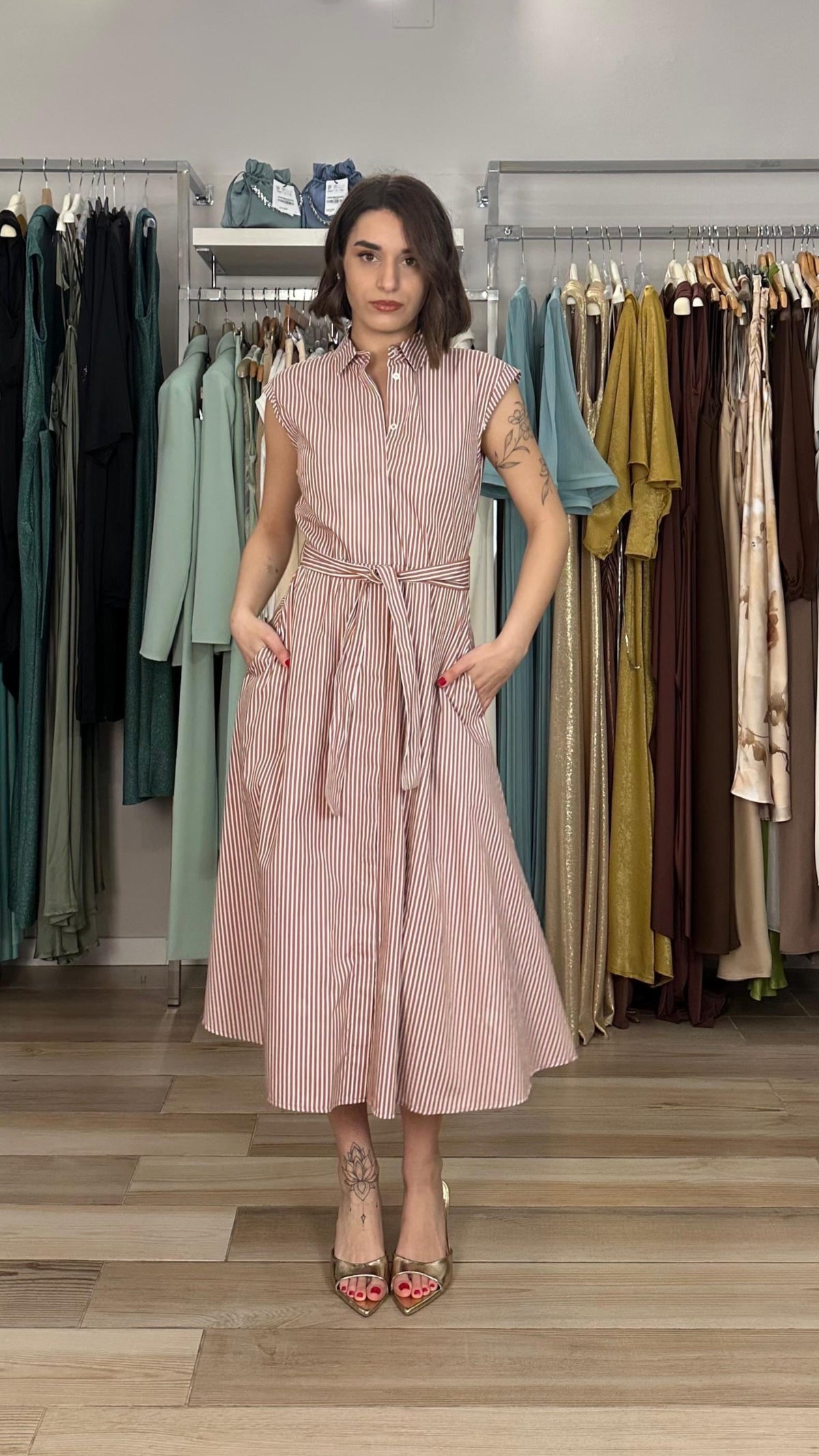 Emme Marella abito a righe frontale