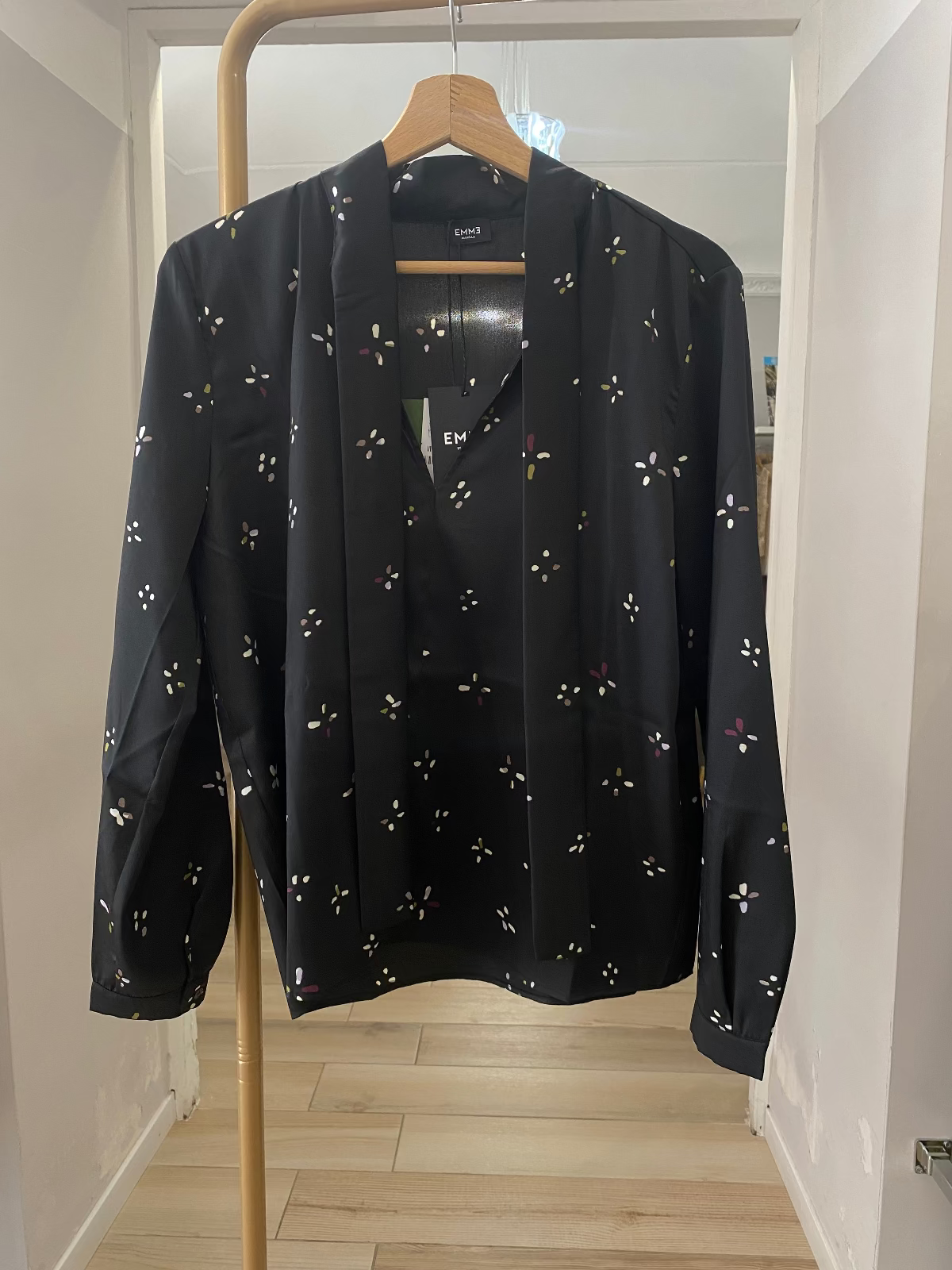 Emme Marella blusa in twill nera