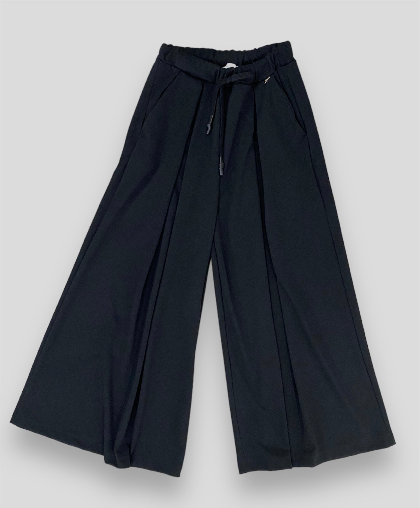 Pantagonna Souvenir - Premium PANTALONI from SOUVENIR - Just €105! Shop now at Amaltea