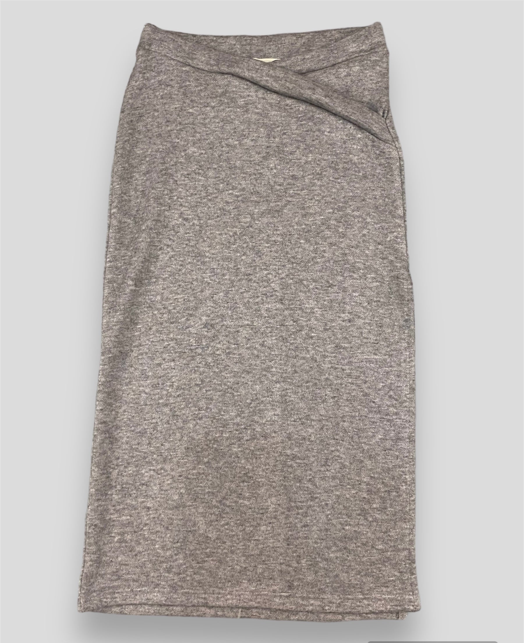 Gonna haveone in maglia grigia