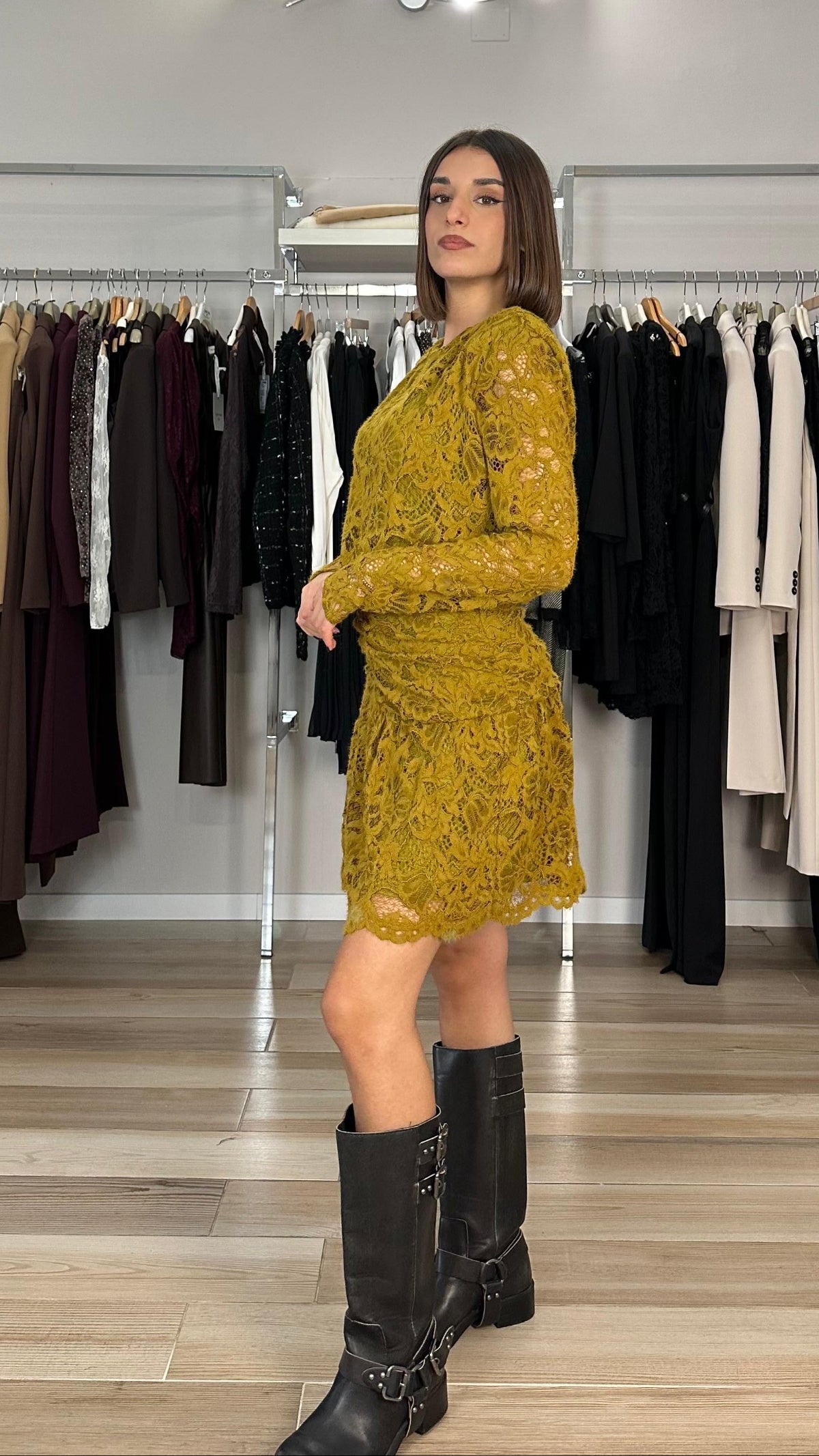 Haveone abito corto in pizzo