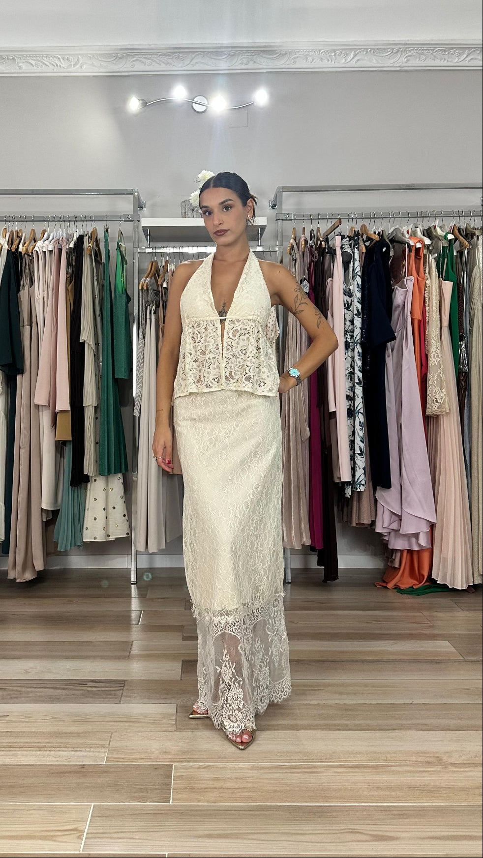 Haveone gonna in pizzo panna - GJA-Q117-dettaglio