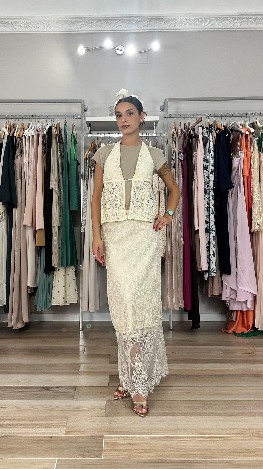 Haveone gonna in pizzo panna - GJA-Q117