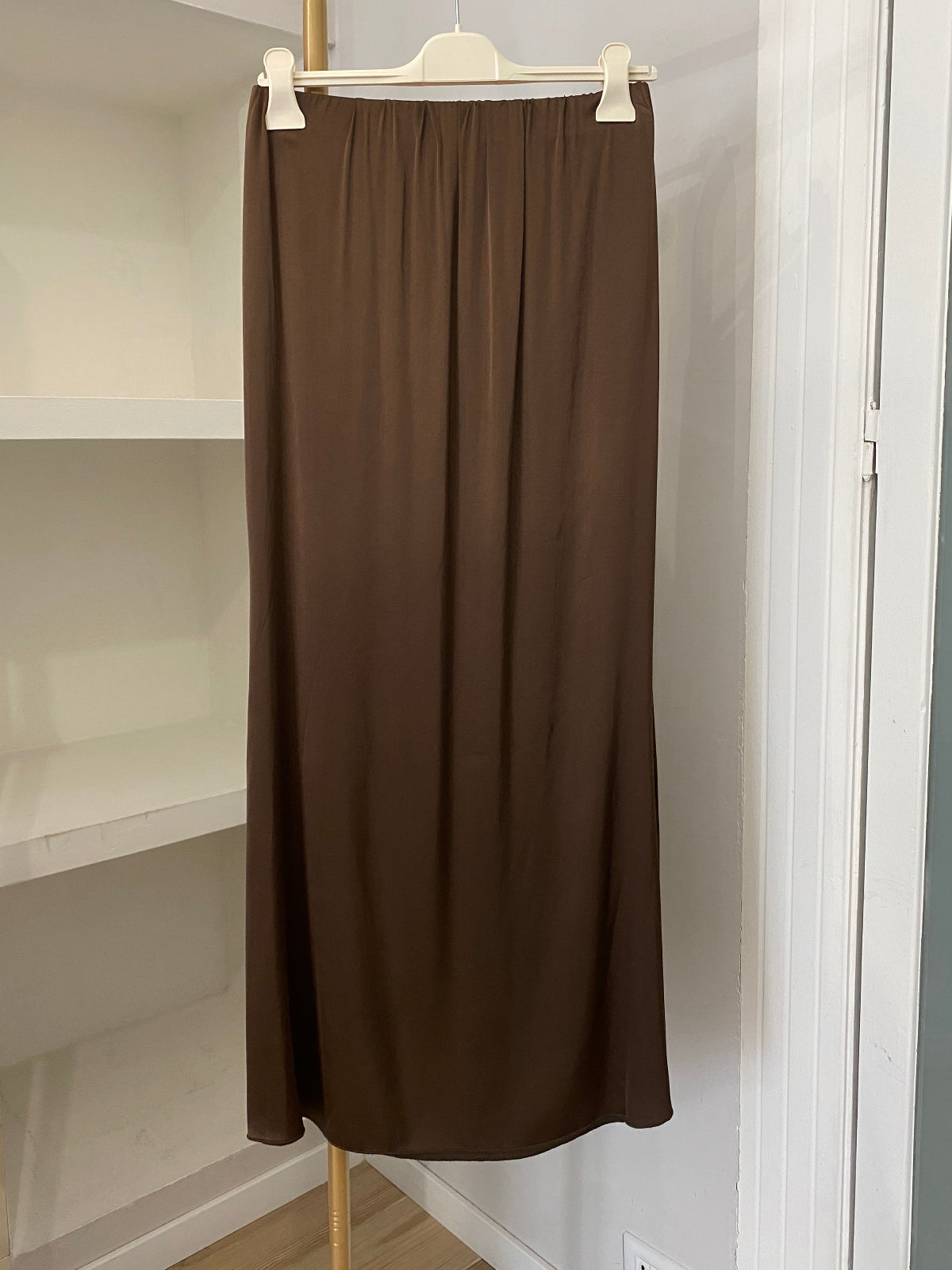 Haveone gonna in satin marrone