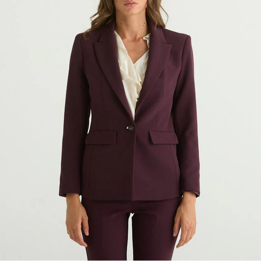 Haveonegiaccamonopettobordeauxfrontale