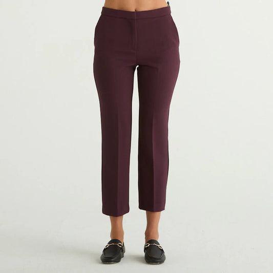 Haveonepantalonedrittofrontale