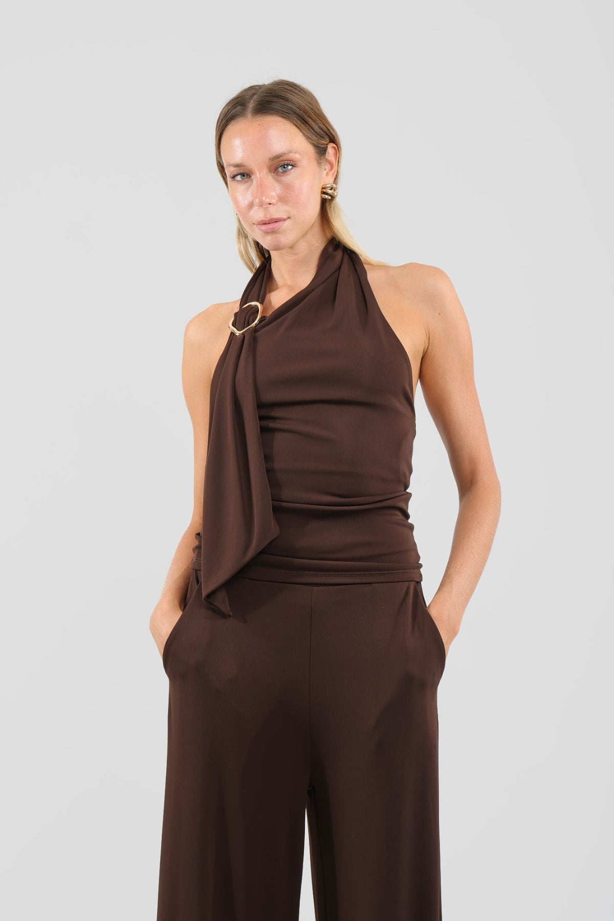 Haveonetopconanellofrontale