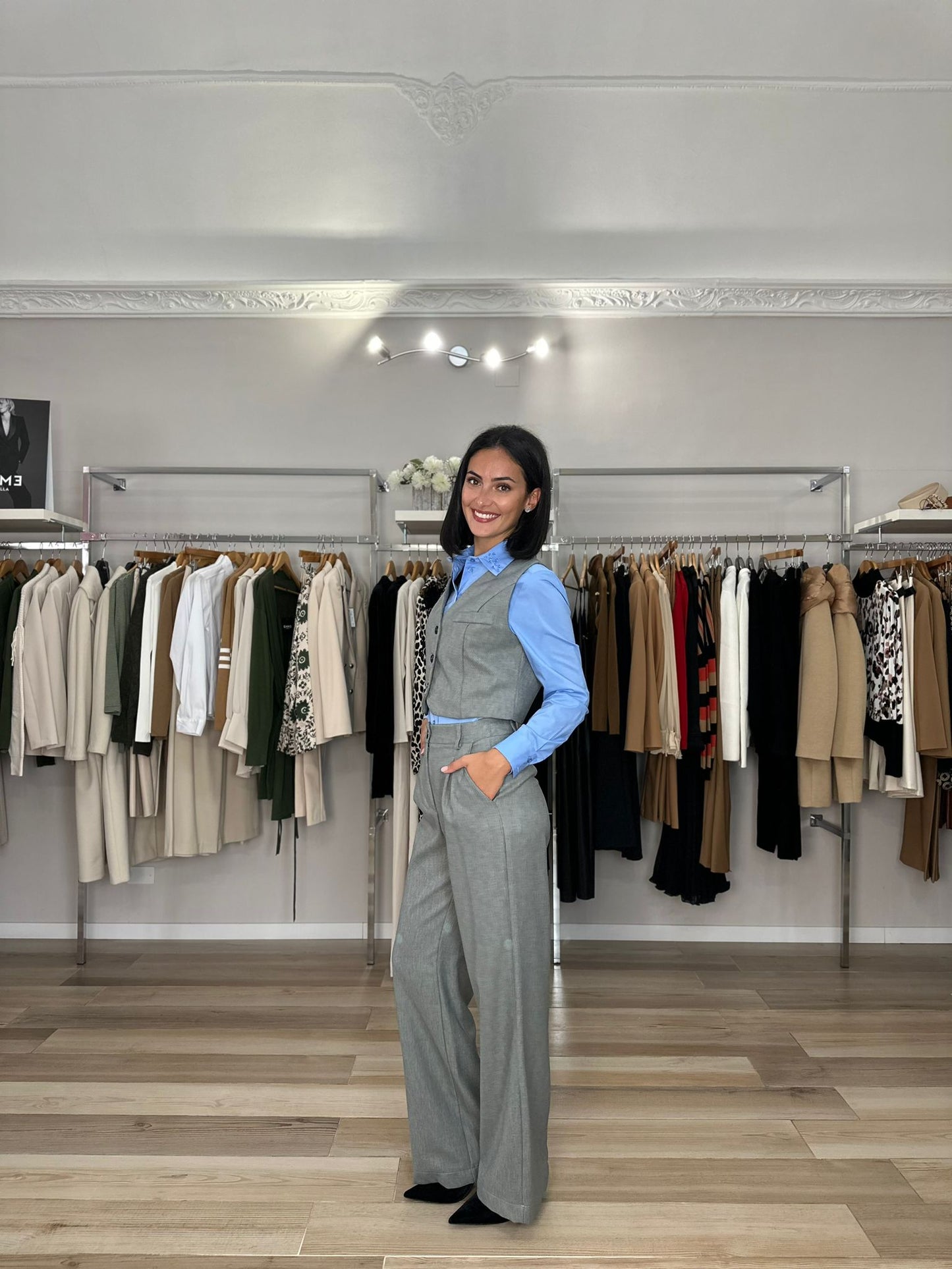 Susy mix pantalone a palazzo grigio - Premium PANTALONI from SUSY MIX ELITE - Just €85! Shop now at Amaltea