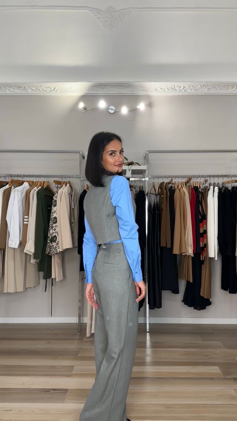 Susy mix pantalone a palazzo grigio - Premium PANTALONI from SUSY MIX ELITE - Just €85! Shop now at Amaltea