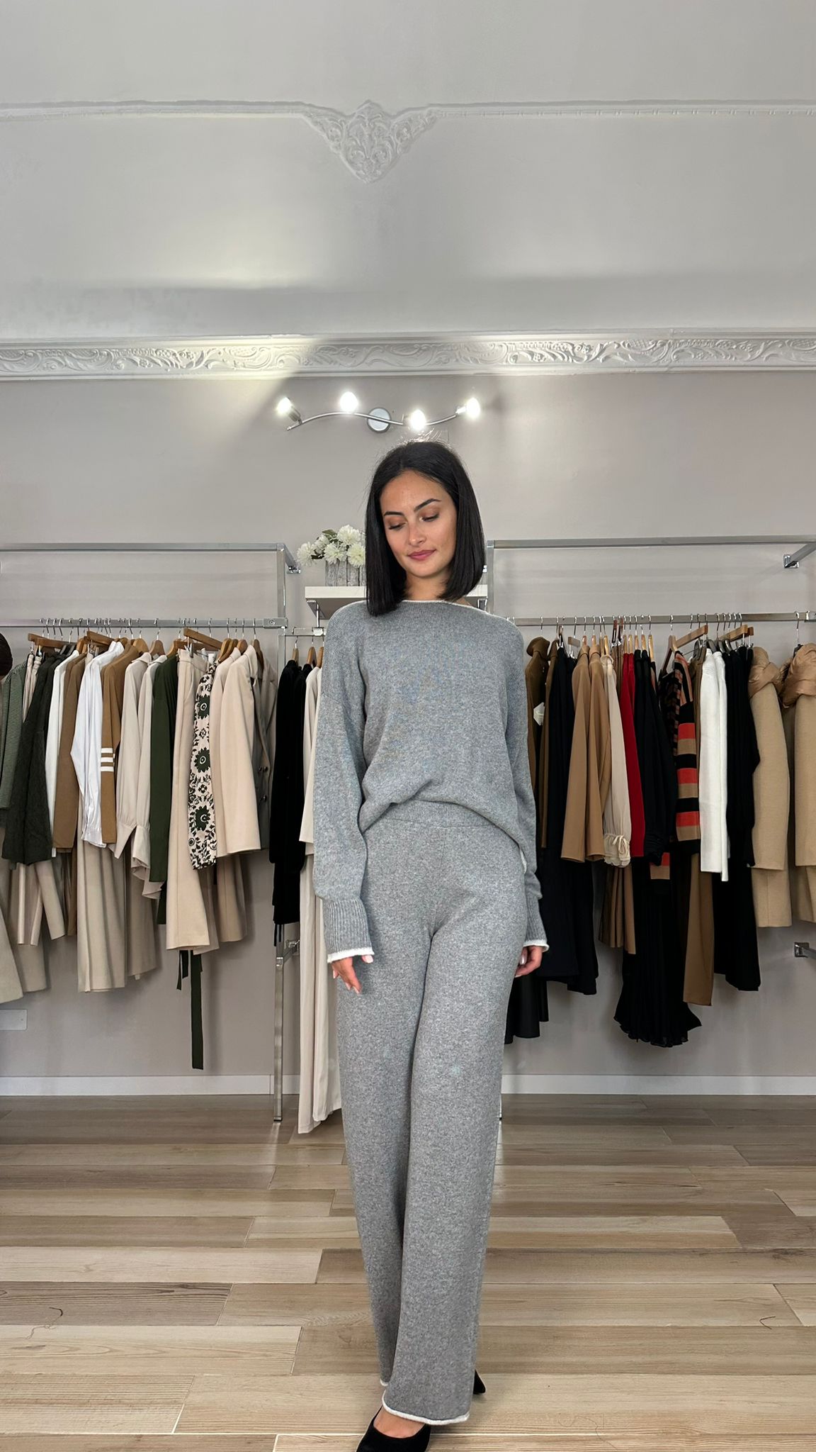 Souvenir pantalone in maglia grigio - Premium PANTALONI from SOUVENIR - Just €79! Shop now at Amaltea