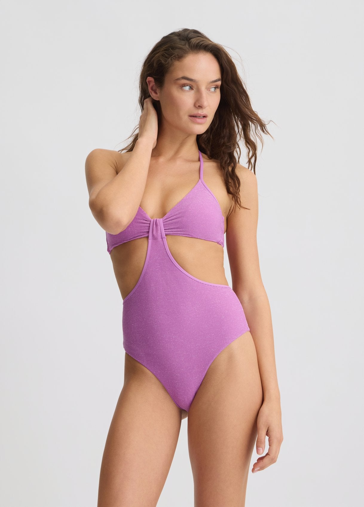 LiuJointerotrikinimagentafrontale_7644a072-390b-44f8-9ce7-1daf123165dc