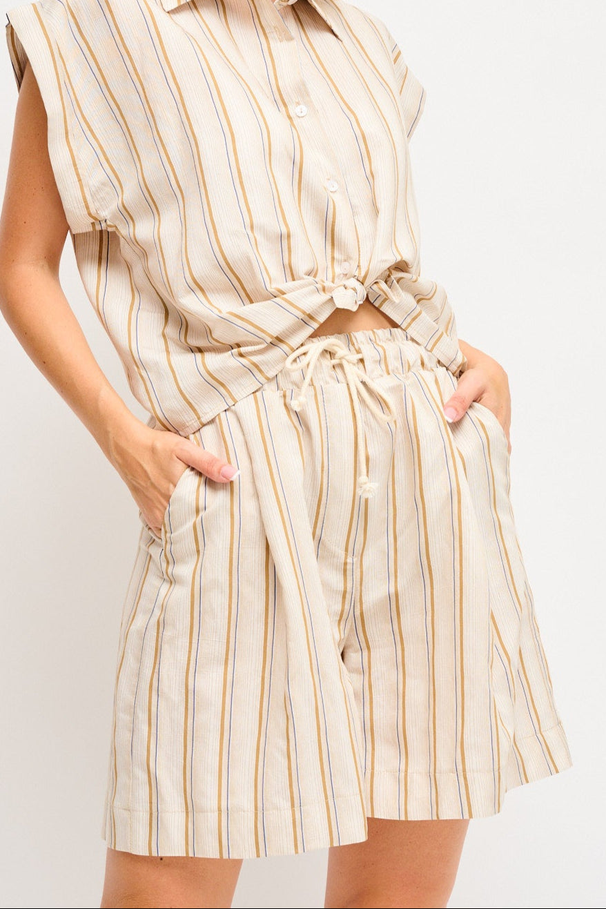 Maryley short in viscosa a righe beige