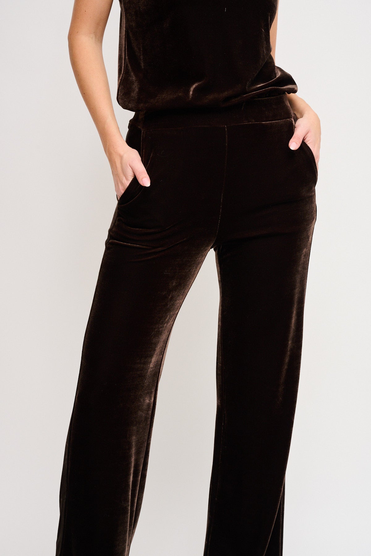 Maryleypantaloneinvellutomarronedettaglio