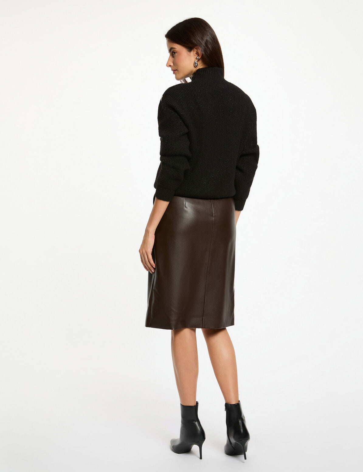 Morgandetoigonnamarroneretro