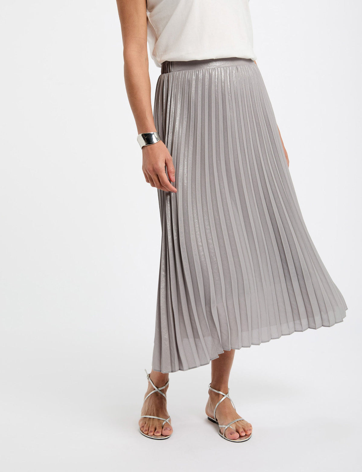 Morgandetoigonnamidiplissettatafrontale