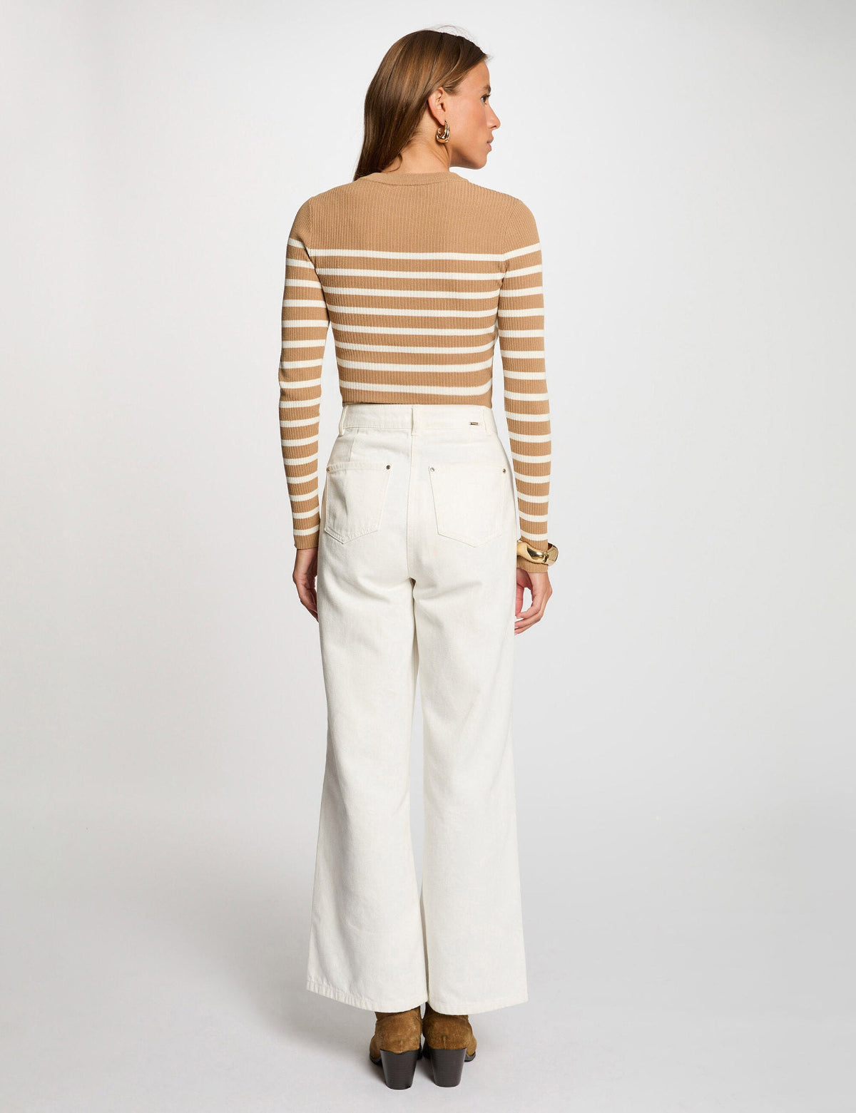 Morgandetoimaglioncinoarigheretro