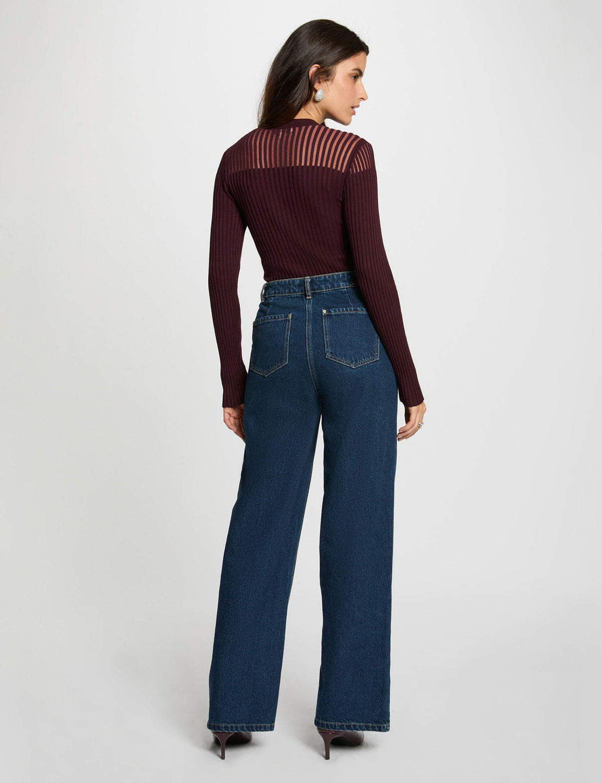 Morgandetoimaglioncinobordeauxretro