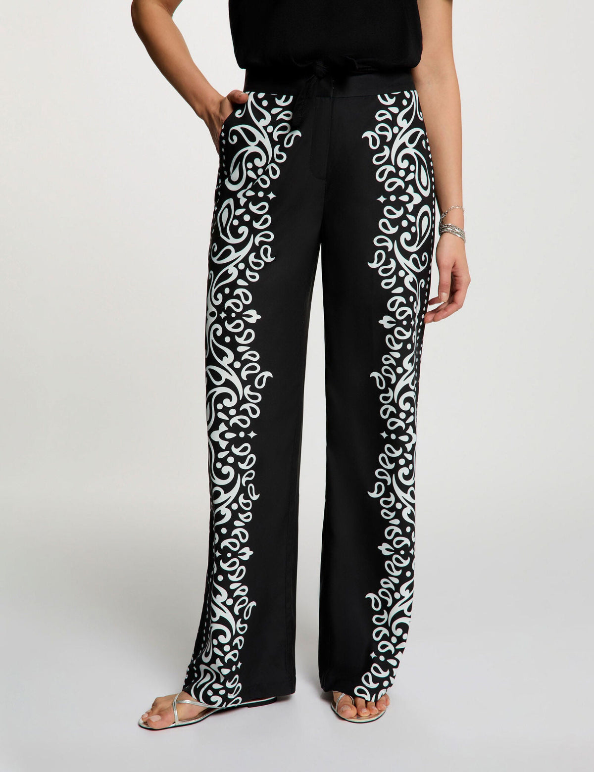 Morgandetoipantalonefantasiafrontale
