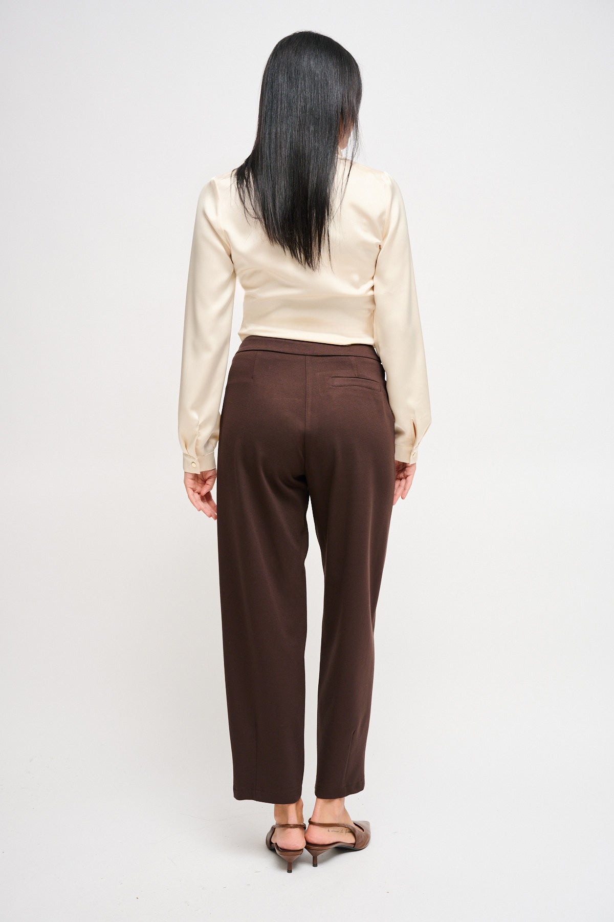 PantalonebarrelMaryleymarroneretro