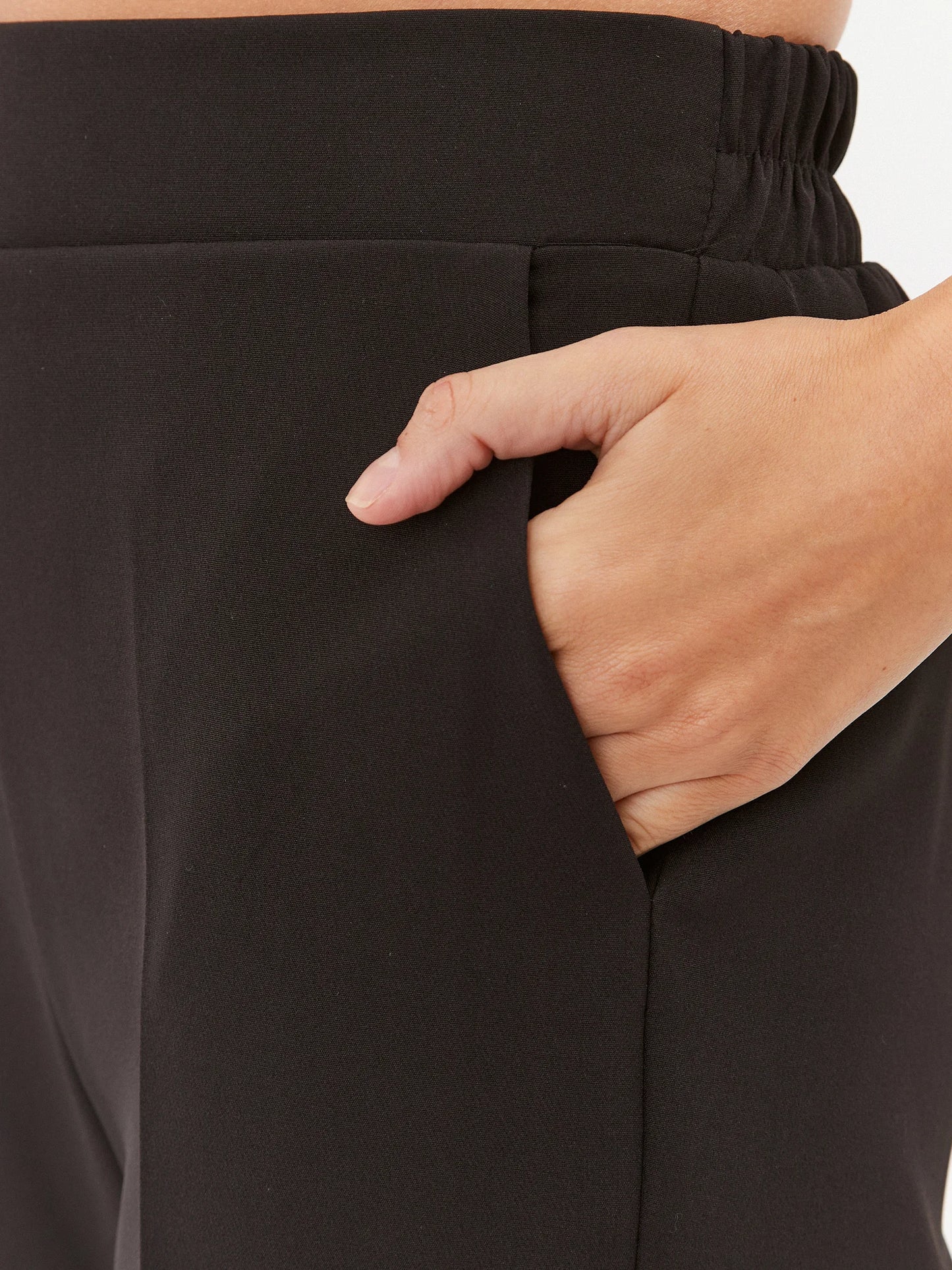 Pantalone dritto Maryley nero  laterale