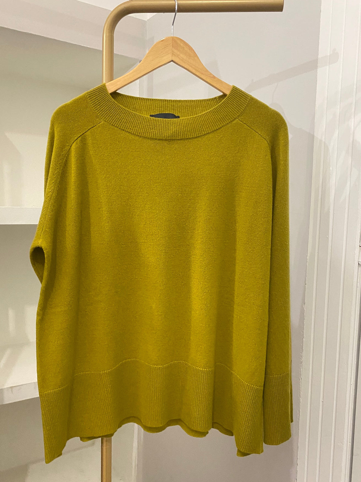 Souvenir maglione in lana verde oliva