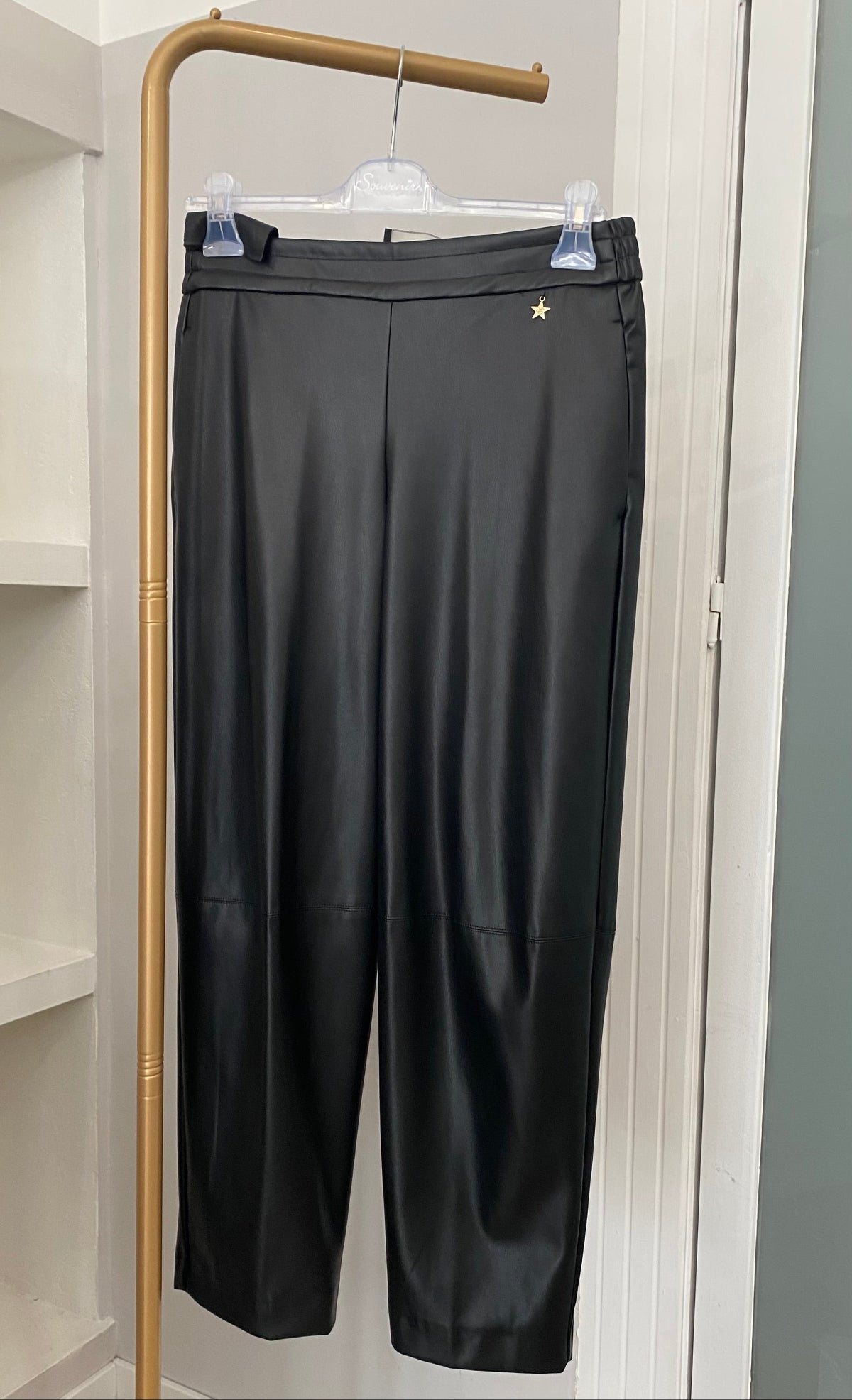 Souvenir pantalone in ecopelle nero