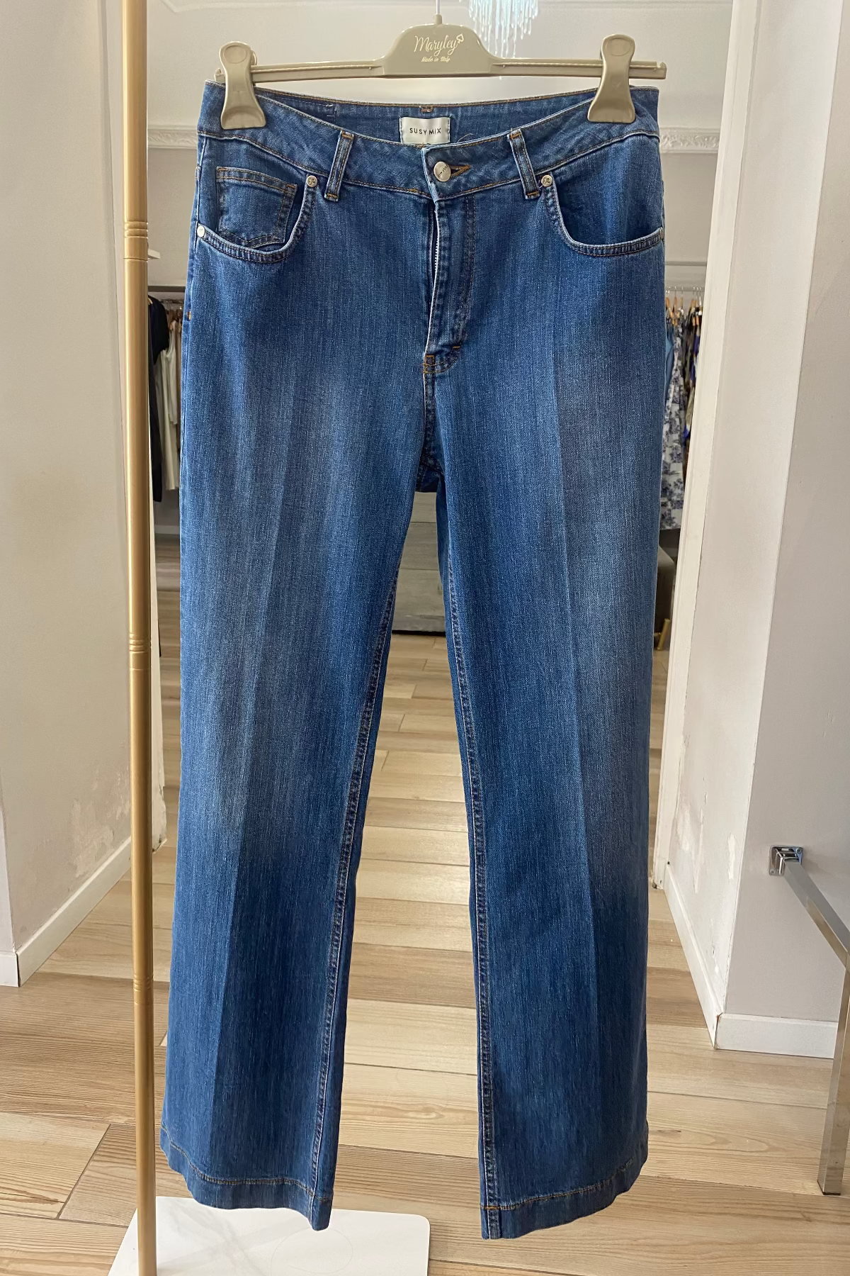 Susy mix jeans a zampa frontale