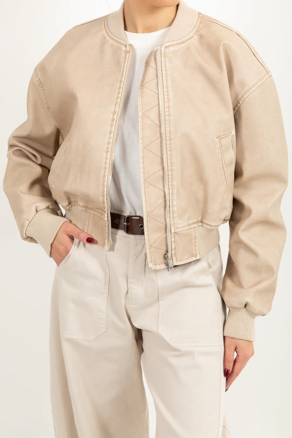 Susymixbomberbeigeecopellefrontale