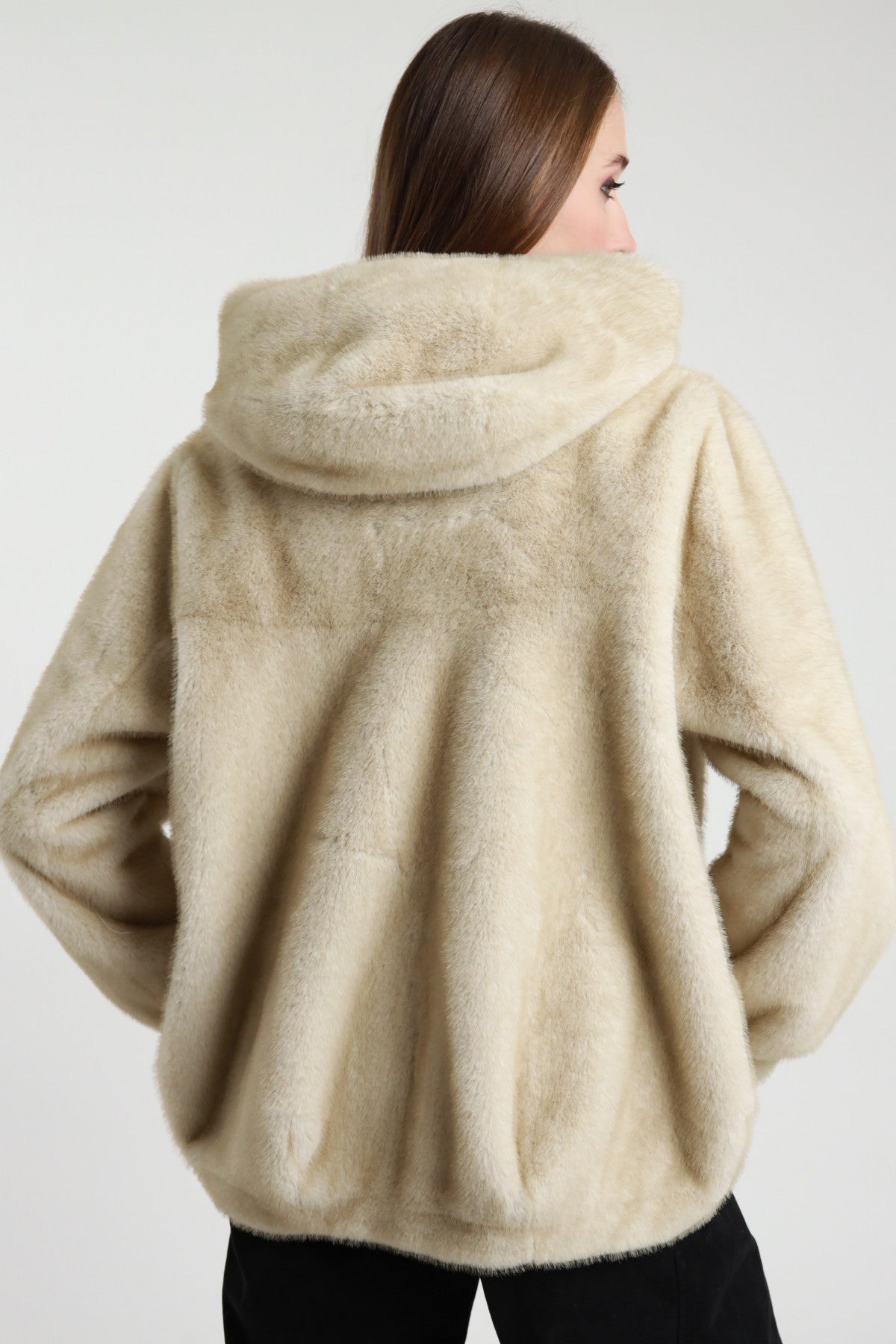 Susymixecopellicciabeigeretro