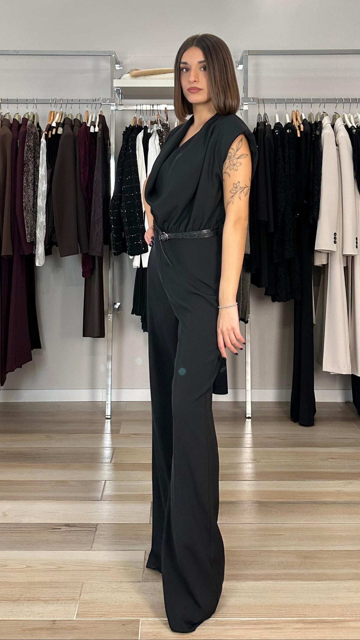 Tuta Haveone nera dettaglio